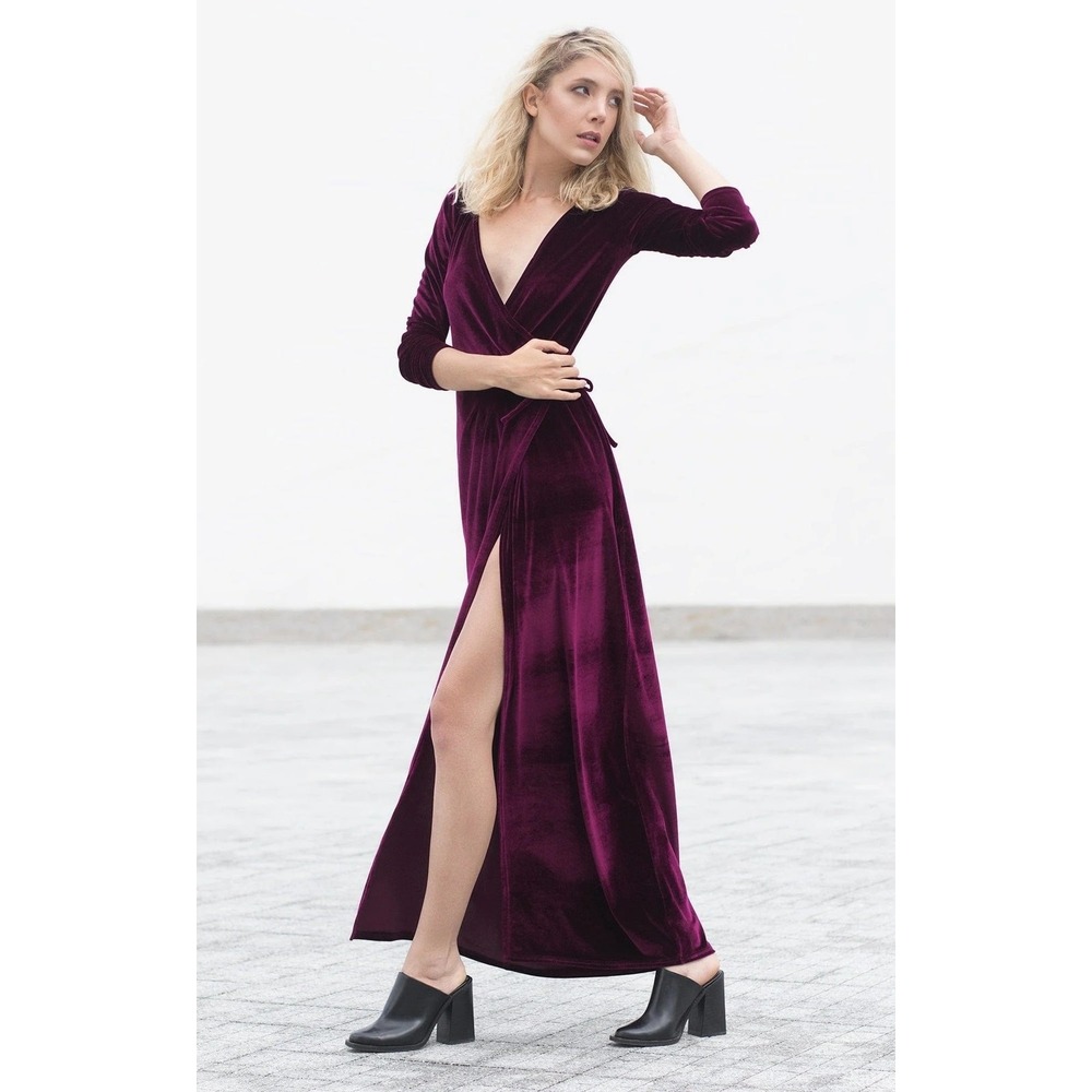 Bastet Noir Purple Velvet Wrap Maxi Dress Long Sleeve Vneck Plum Size 42 (US 10)